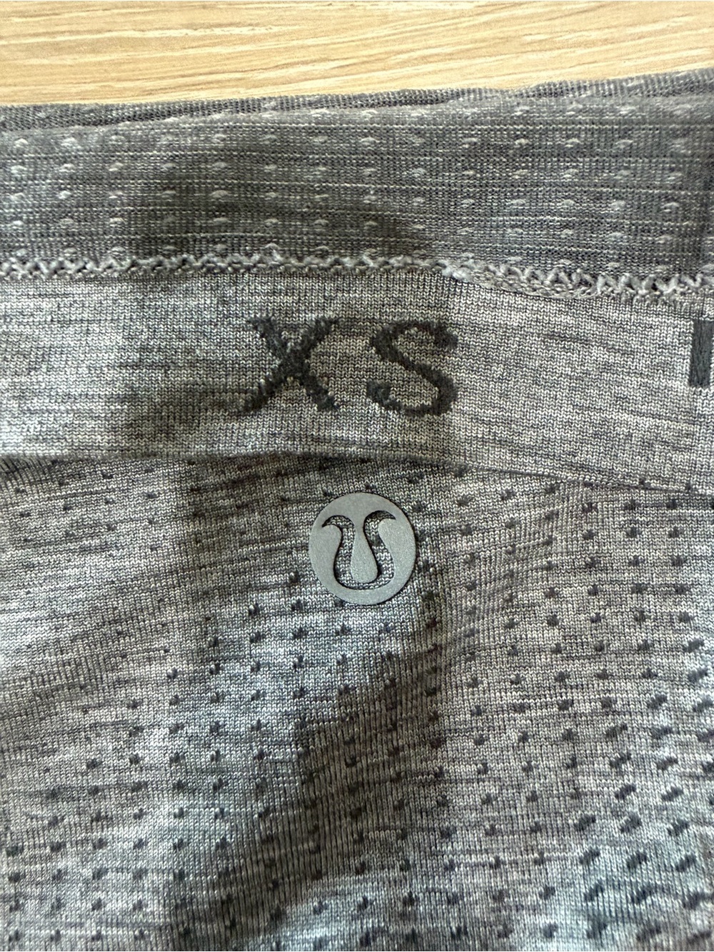 Lululemon Men’s Metal Vent Half-Zip - Picture 3 of 3